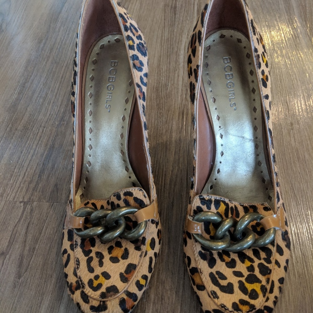 BCBGirls Leaopard Heels 8